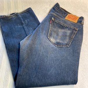 Levi’s 559 Relaxed Straight Fit Jeans